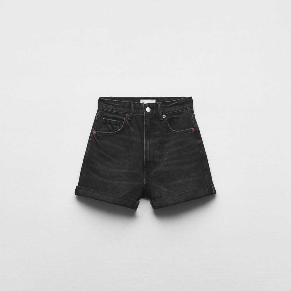 Zara Black High Waisted Mom Fit Denim Shorts